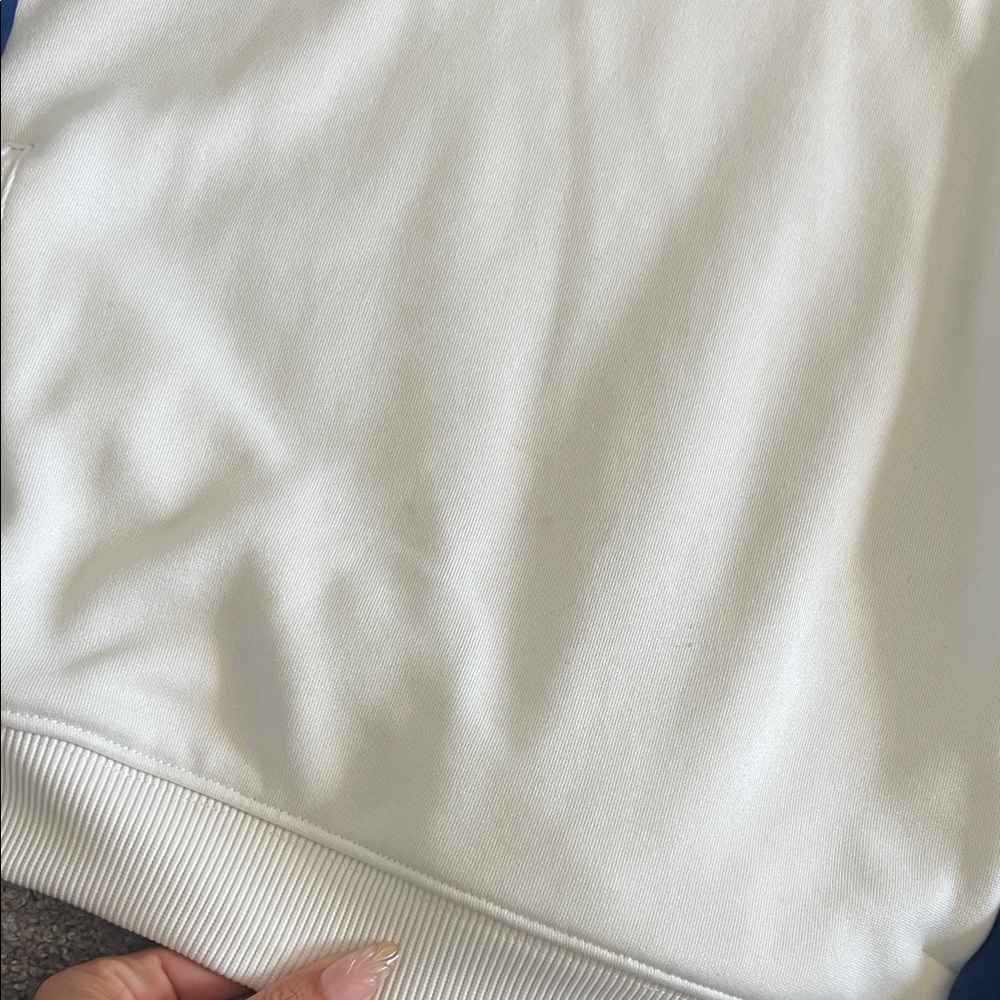 Nike Blue and Pink Raglan Sweatshirt bin 3 - Picture 4 of 9